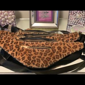 Leopard print Fannie packs